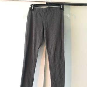 Grey Garage leggings.